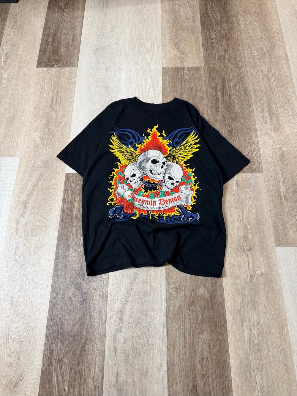 Vintage Y2K Black Tee with Yellow & Red Flame Skull Graphic